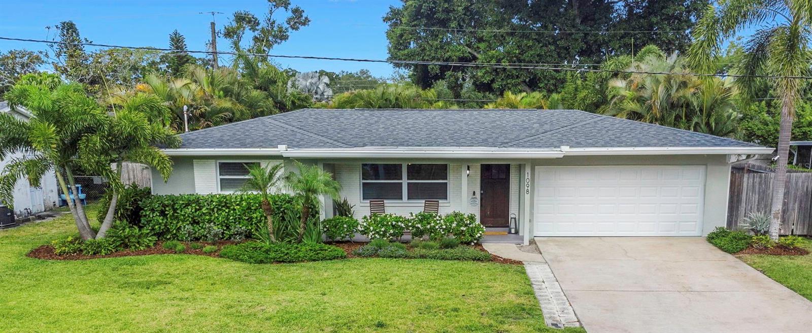 1098 PHYLLIS AVE, LARGO, FL, 33771