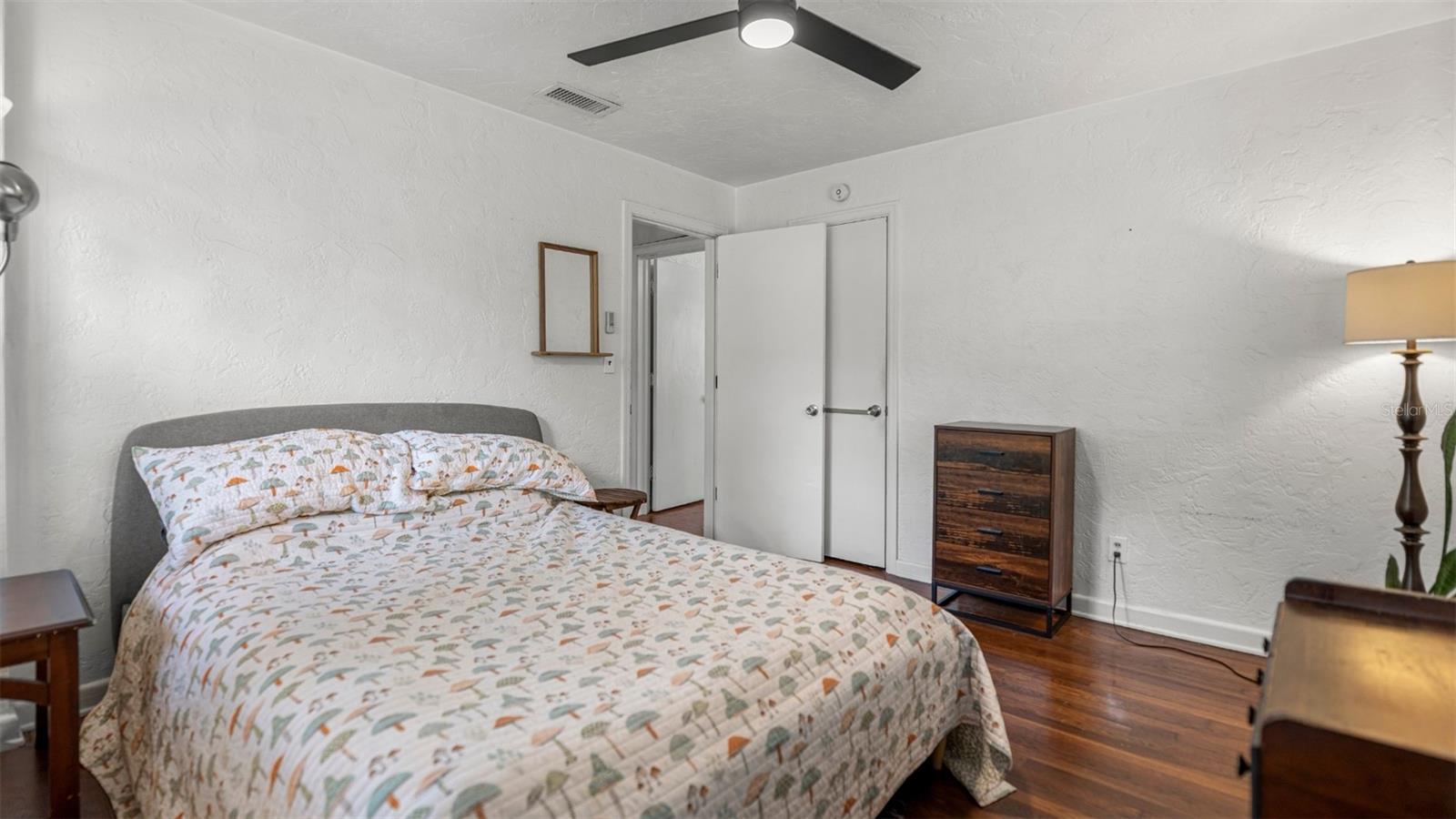 904 NW 14TH AVE, GAINESVILLE, FL, 32601