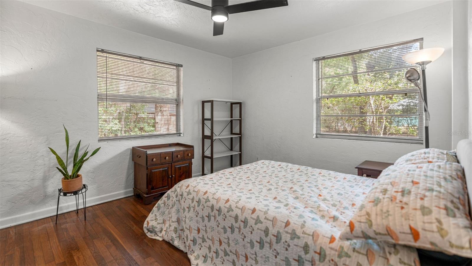 904 NW 14TH AVE, GAINESVILLE, FL, 32601