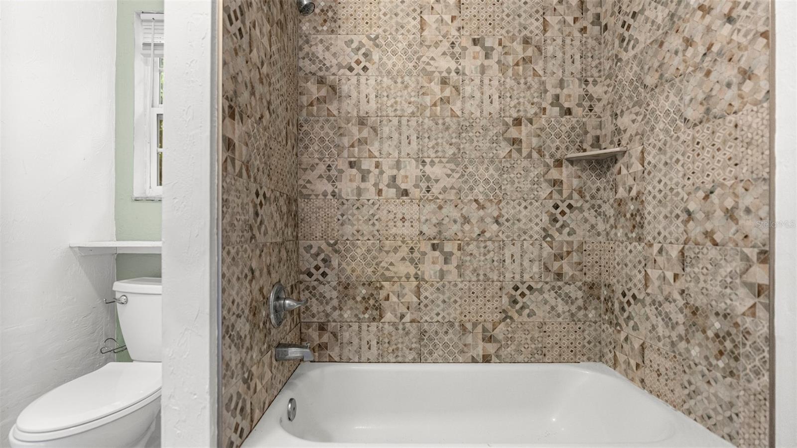 904 NW 14TH AVE, GAINESVILLE, FL, 32601