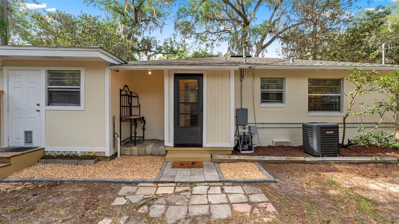 904 NW 14TH AVE, GAINESVILLE, FL, 32601