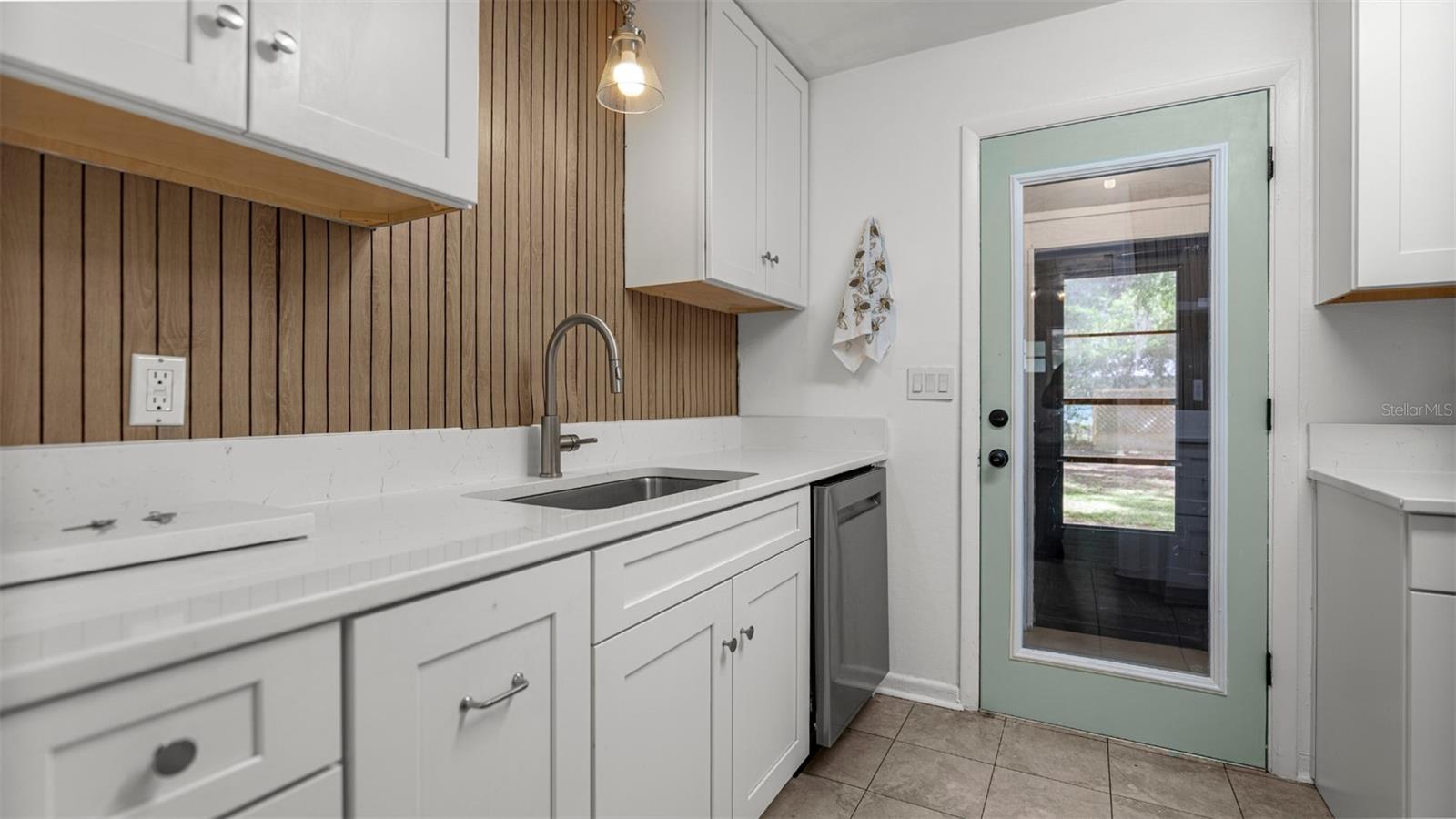 904 NW 14TH AVE, GAINESVILLE, FL, 32601