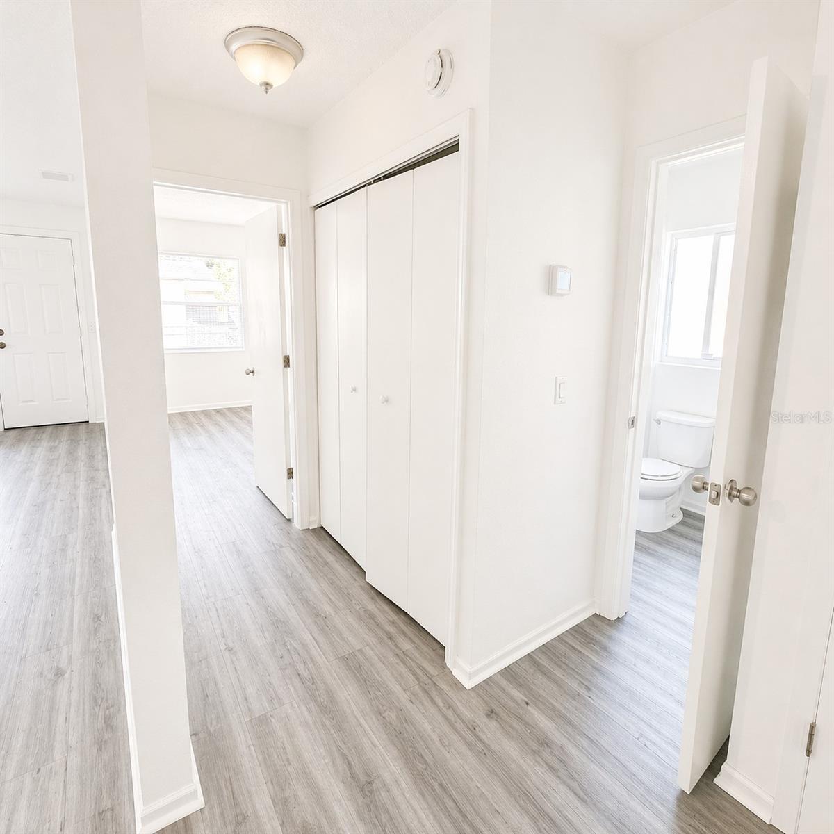 8305 N MARKS ST #B, TAMPA, FL, 33604