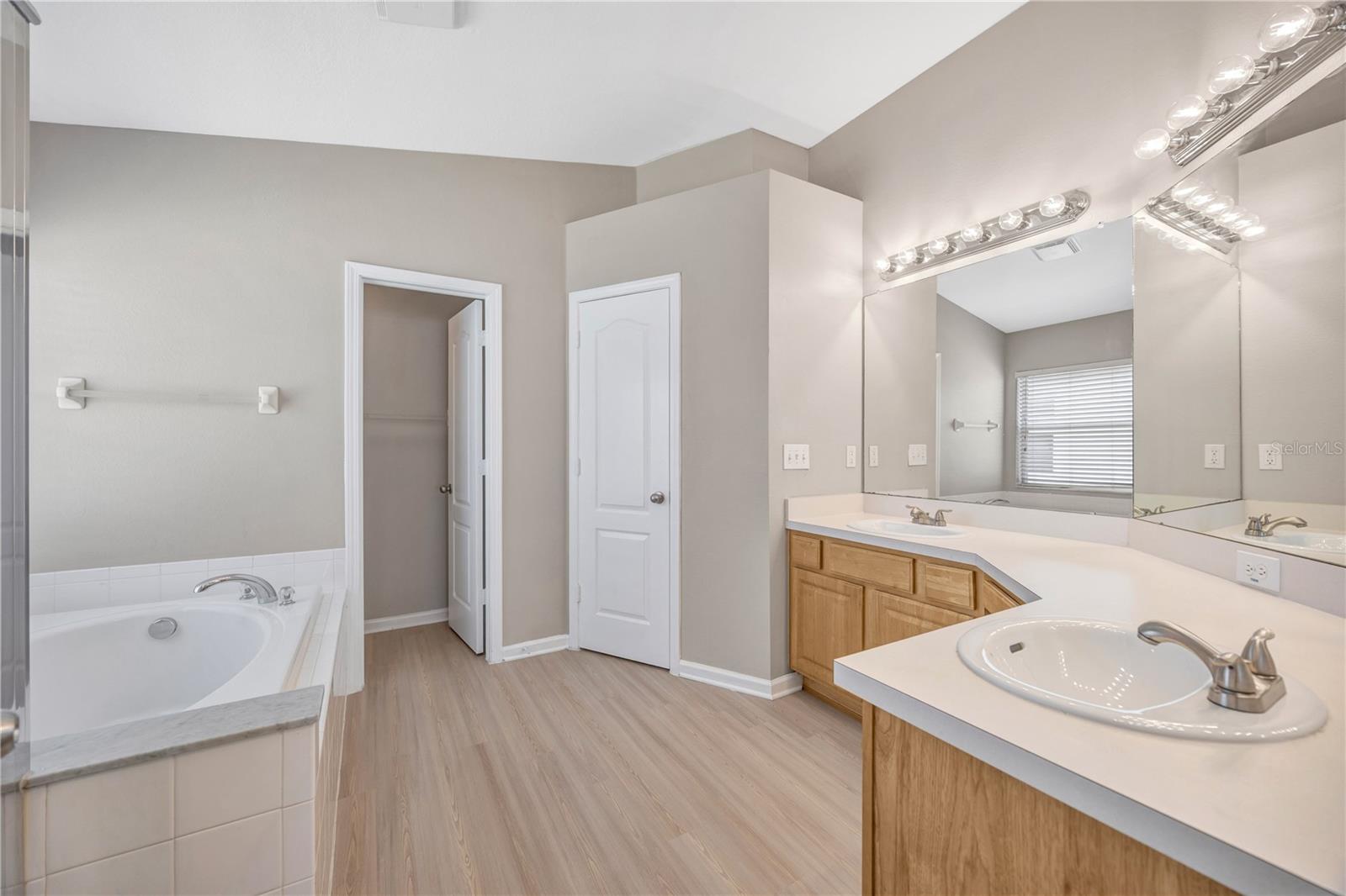 30435 ANNADALE DR, WESLEY CHAPEL, FL, 33545