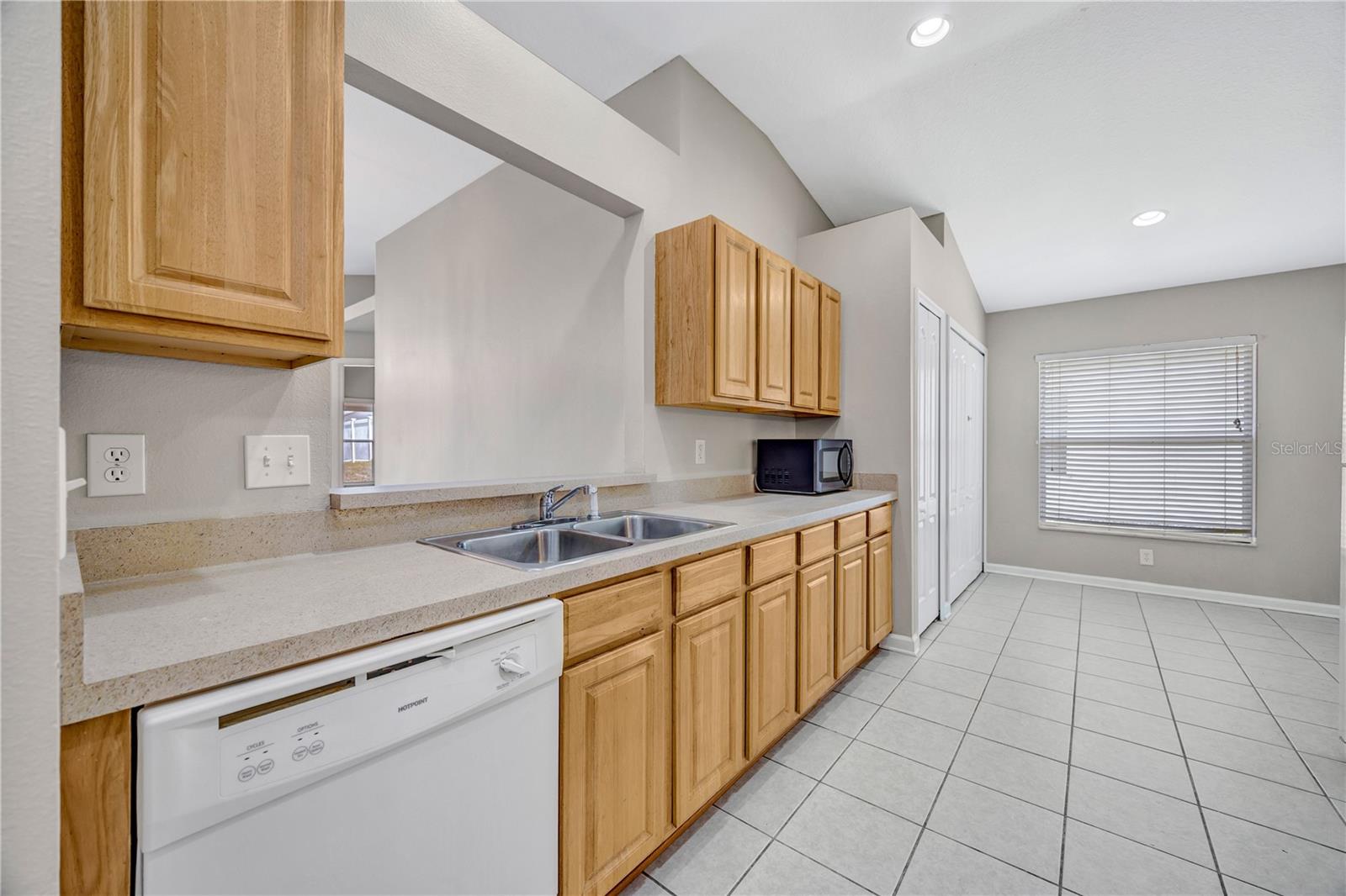 30435 ANNADALE DR, WESLEY CHAPEL, FL, 33545