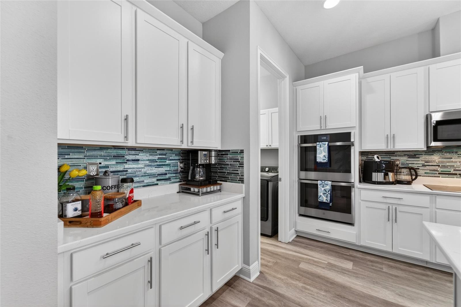 3925 SALIDA DELSOL DR, SUN CITY CENTER, FL, 33573