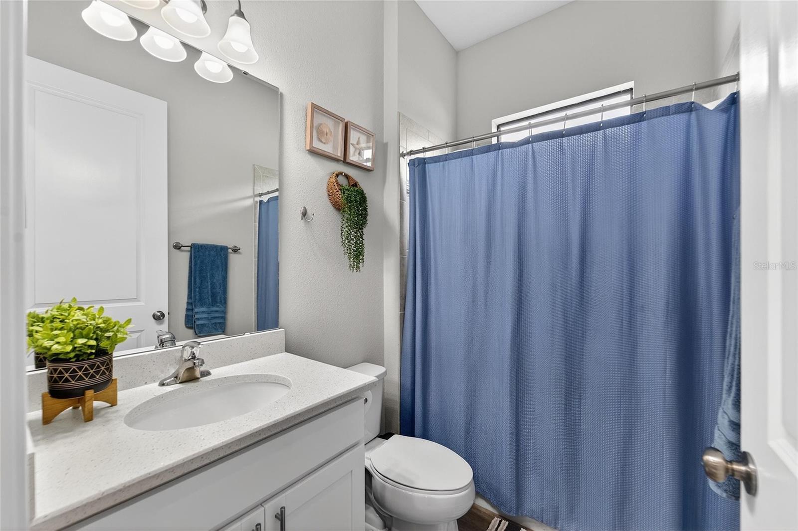 3925 SALIDA DELSOL DR, SUN CITY CENTER, FL, 33573