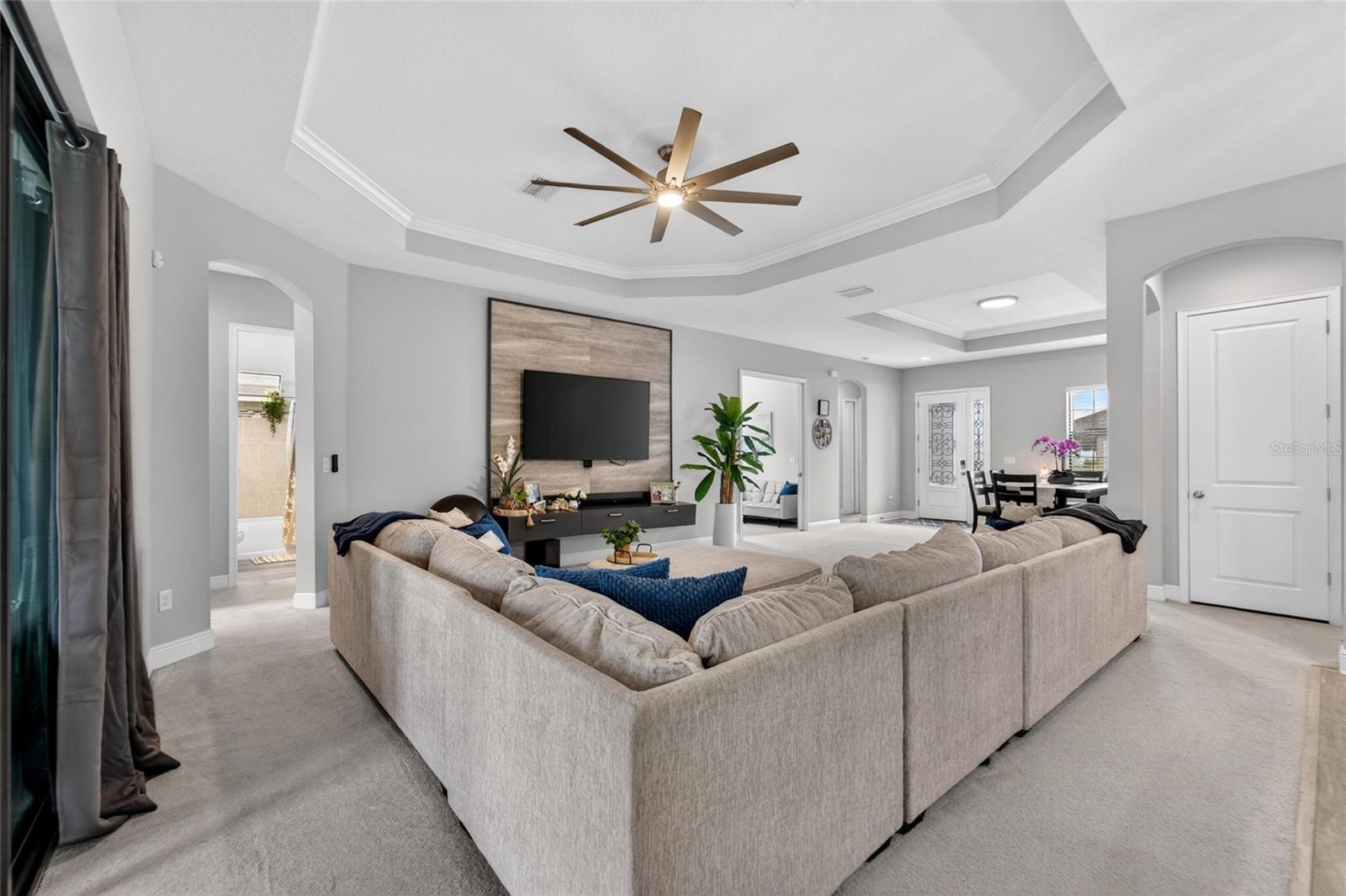 3925 SALIDA DELSOL DR, SUN CITY CENTER, FL, 33573