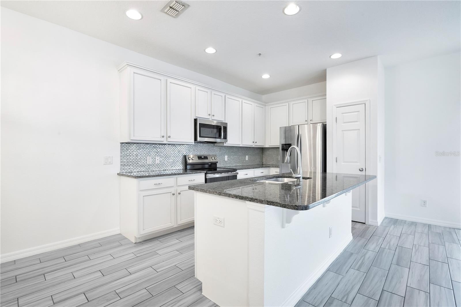 2483 VITERBO WAY, OCOEE, FL, 34761