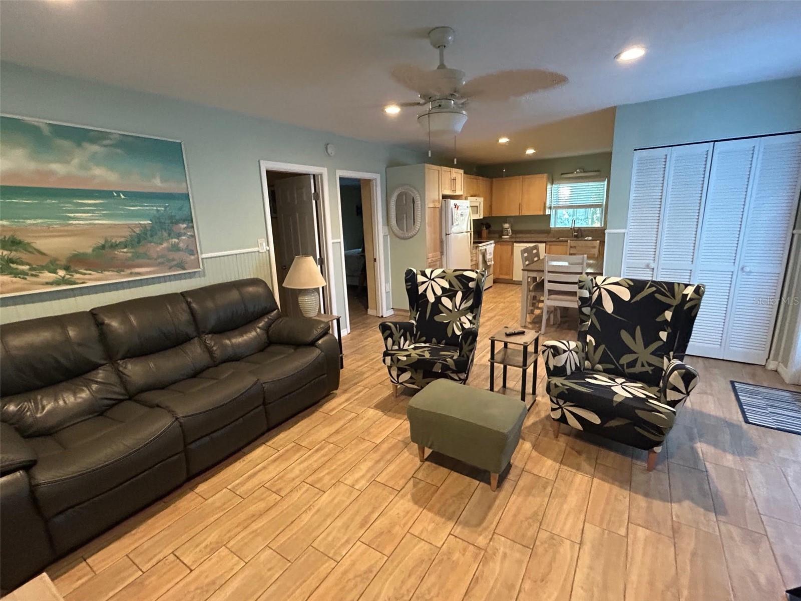 770 BAY ESPLANADE #2, CLEARWATER BEACH, FL, 33767