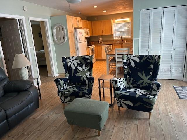 770 BAY ESPLANADE #2, CLEARWATER BEACH, FL, 33767