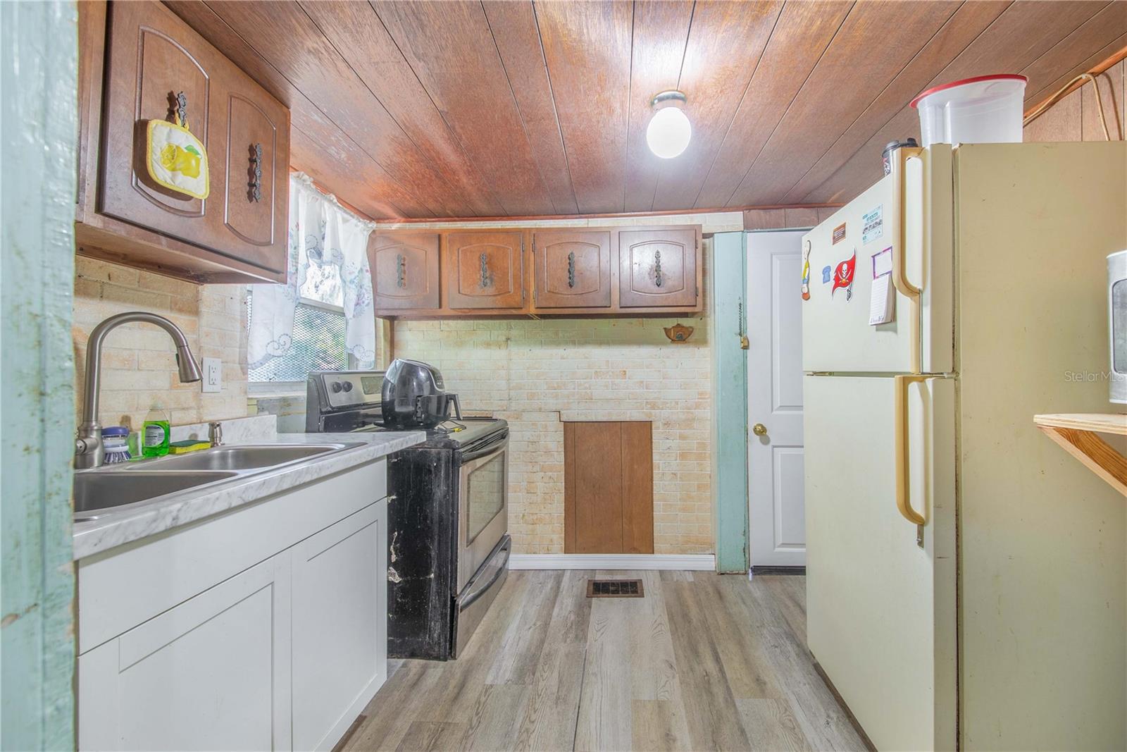 1104 LAKE AVE, HAINES CITY, FL, 33844