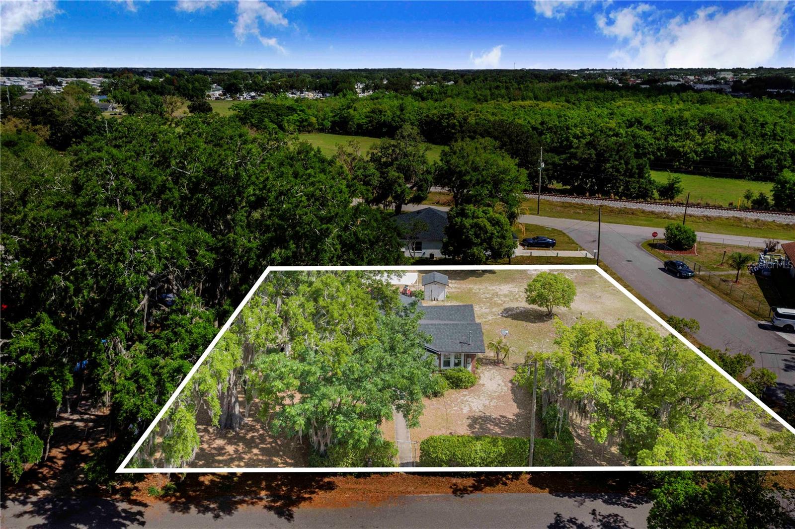 1104 LAKE AVE, HAINES CITY, FL, 33844