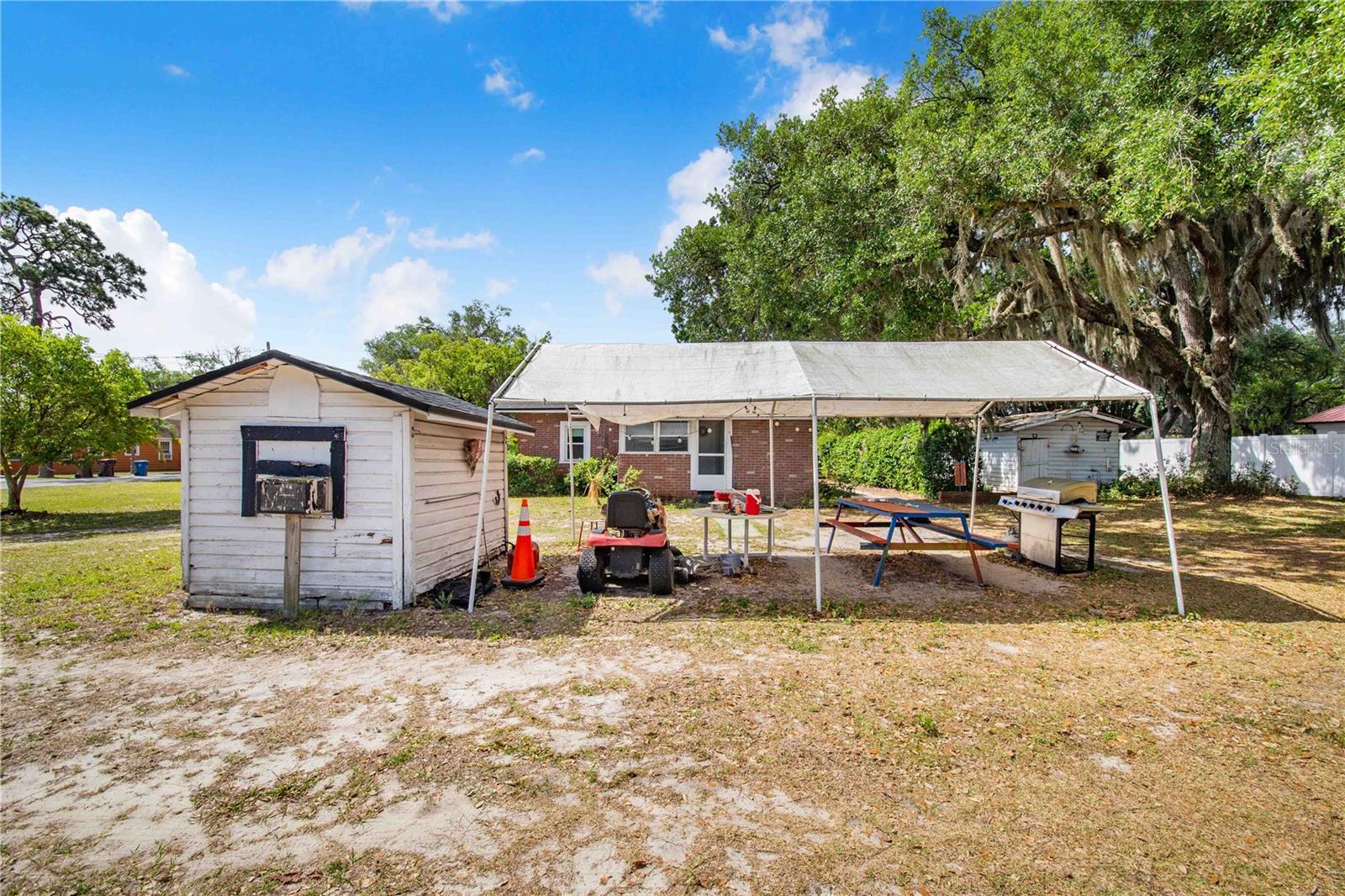 1104 LAKE AVE, HAINES CITY, FL, 33844