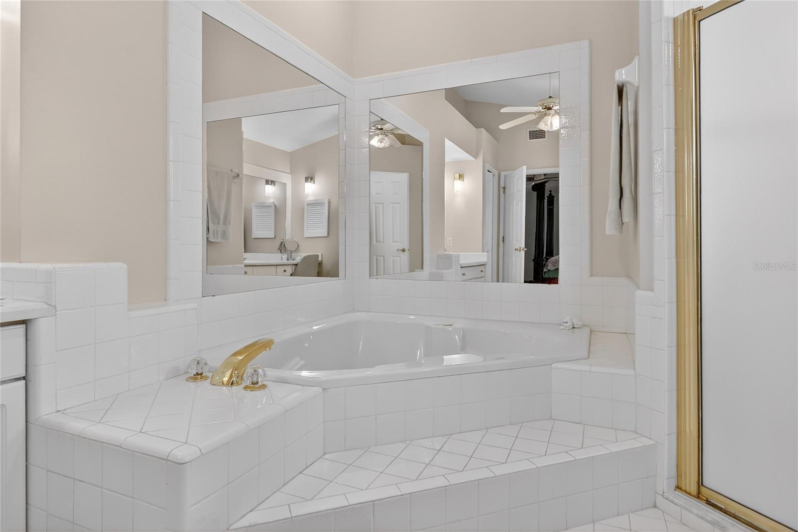 737 SANTA MARIA DR, WINTER HAVEN, FL, 33884