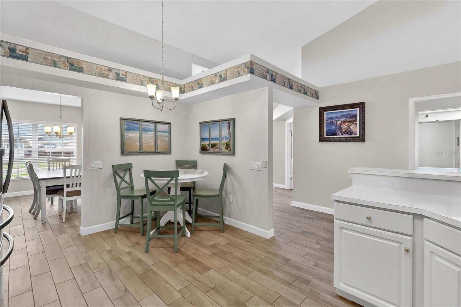 737 SANTA MARIA DR, WINTER HAVEN, FL, 33884