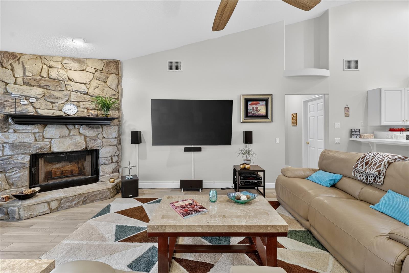 737 SANTA MARIA DR, WINTER HAVEN, FL, 33884