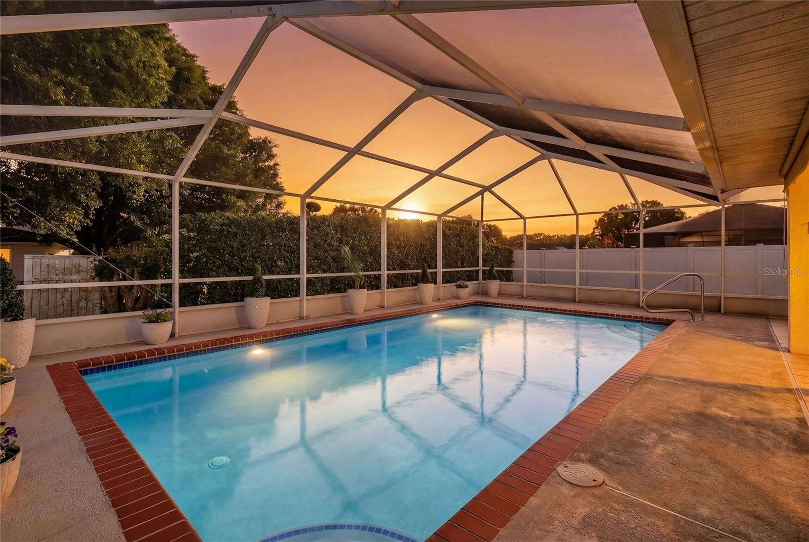 737 SANTA MARIA DR, WINTER HAVEN, FL, 33884