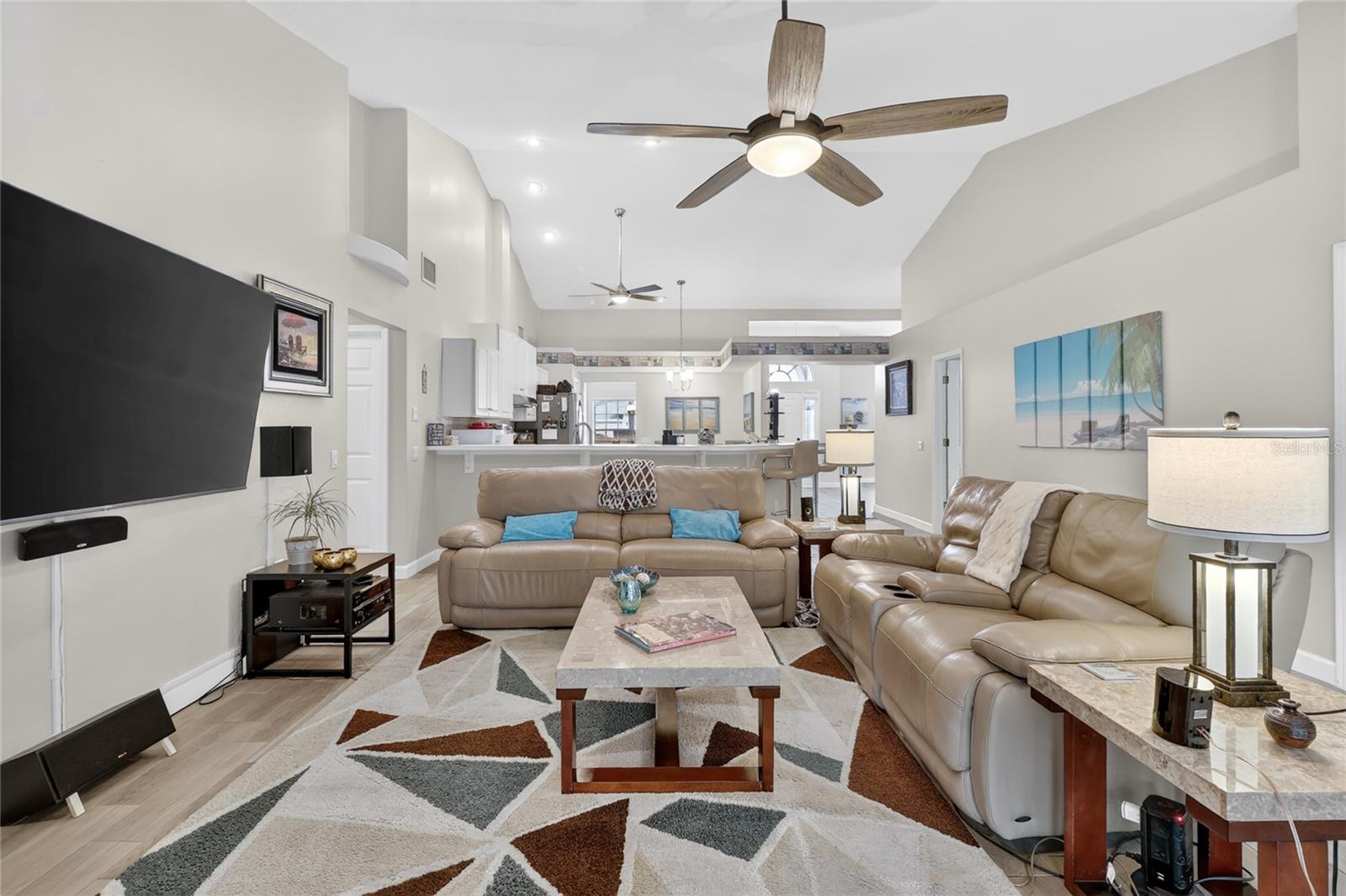 737 SANTA MARIA DR, WINTER HAVEN, FL, 33884