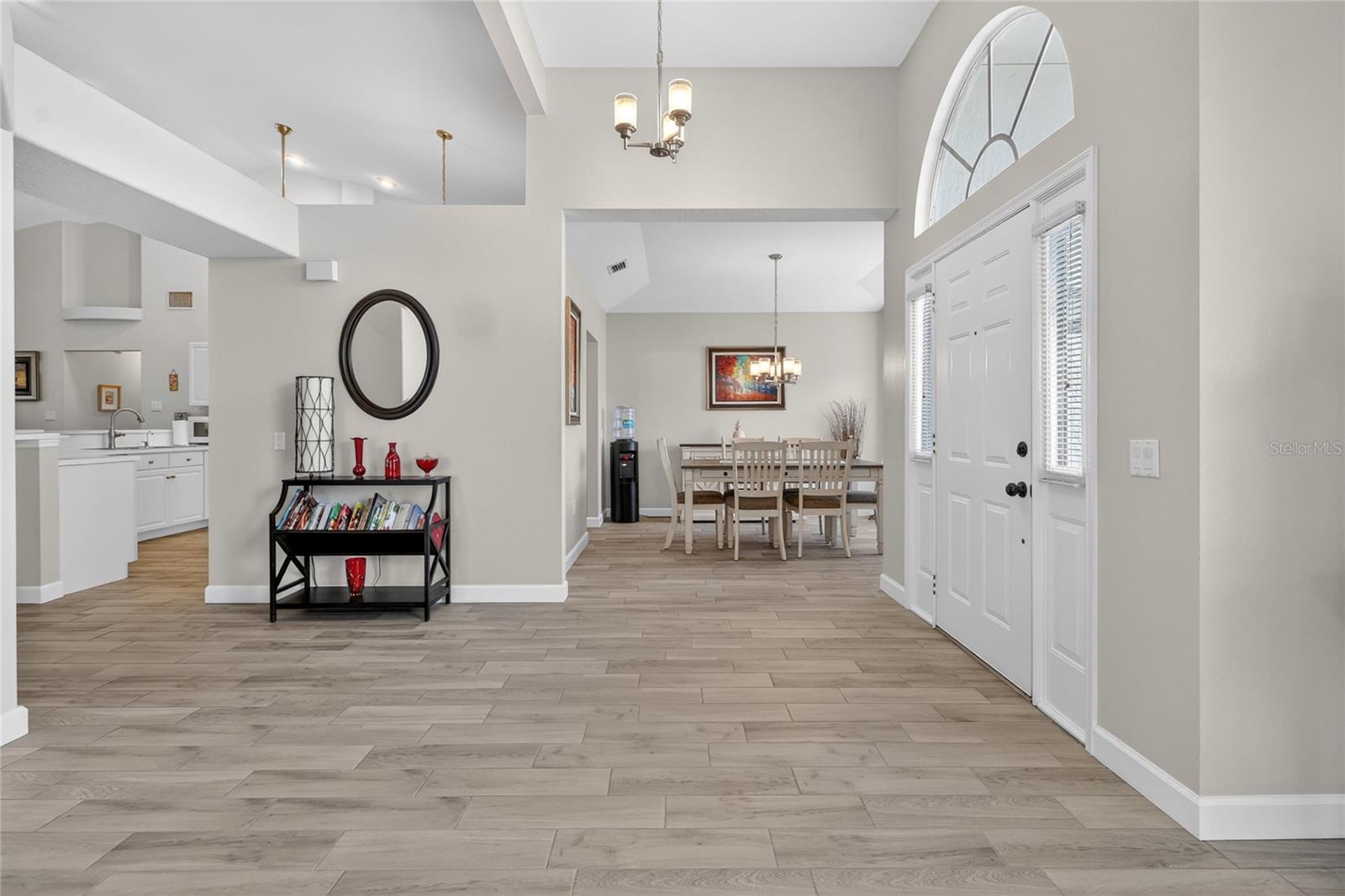 737 SANTA MARIA DR, WINTER HAVEN, FL, 33884