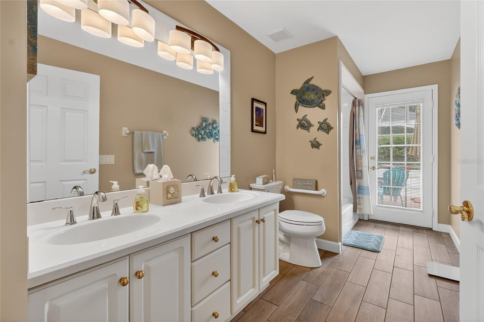 737 SANTA MARIA DR, WINTER HAVEN, FL, 33884