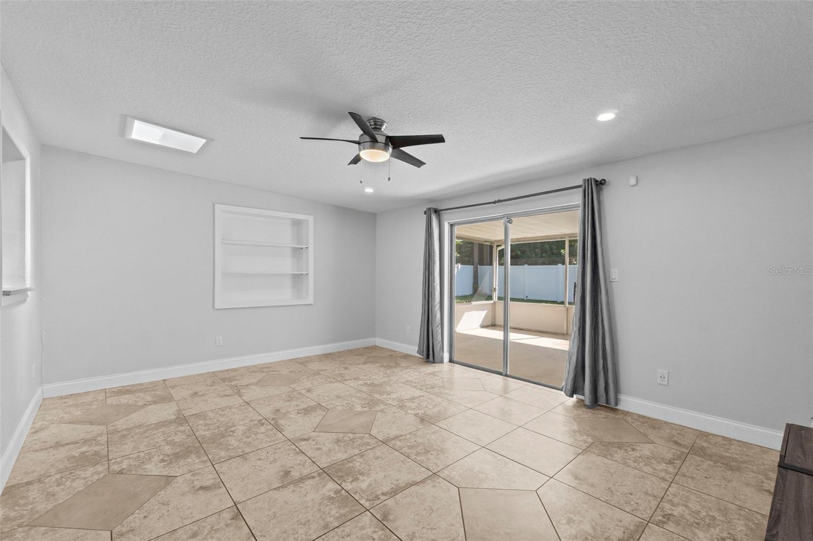 859 OKALOOSA AVE, ORLANDO, FL, 32822