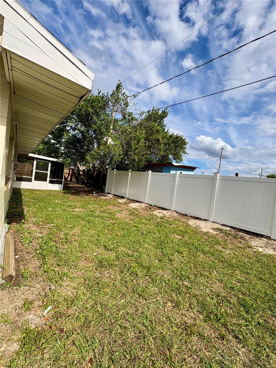 728 LAKE NED RD, WINTER HAVEN, FL, 33884