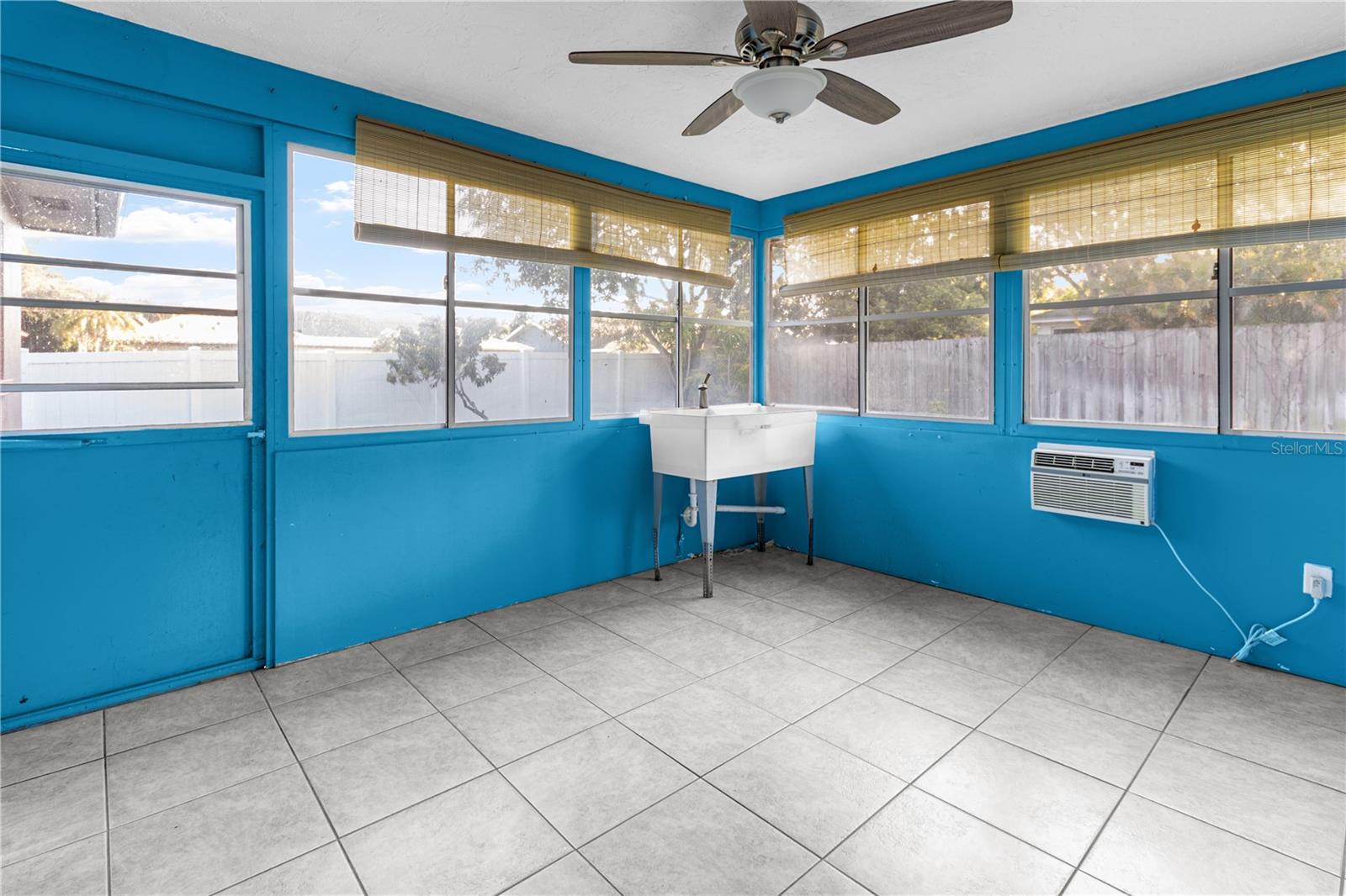 1929 VALENCIA WAY, CLEARWATER, FL, 33764