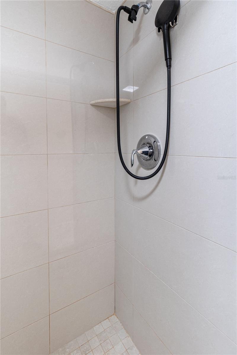 1929 VALENCIA WAY, CLEARWATER, FL, 33764