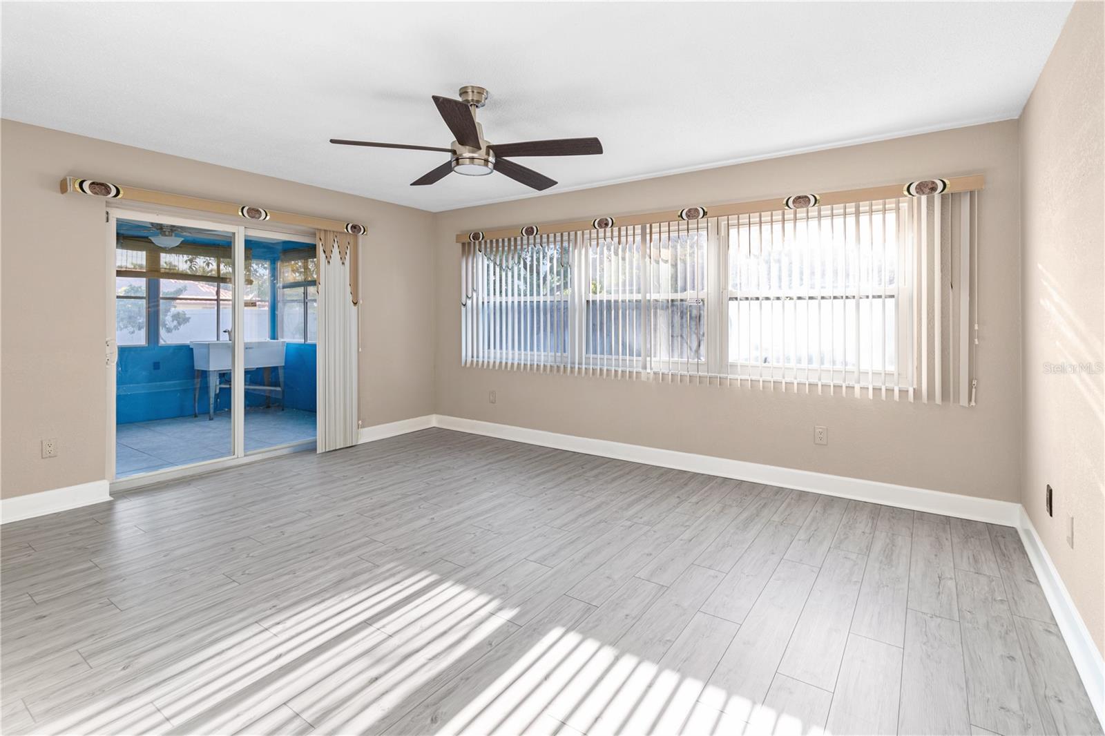 1929 VALENCIA WAY, CLEARWATER, FL, 33764