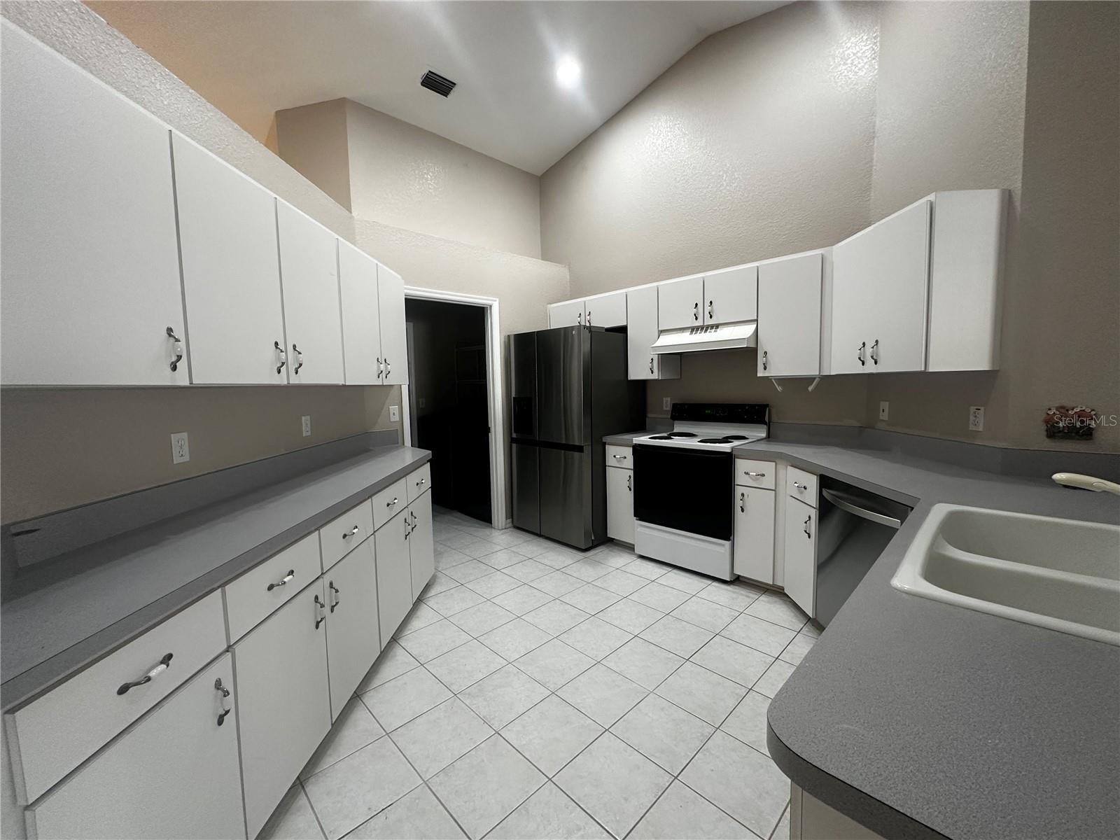 10061 SW 74TH TER, OCALA, FL, 34481