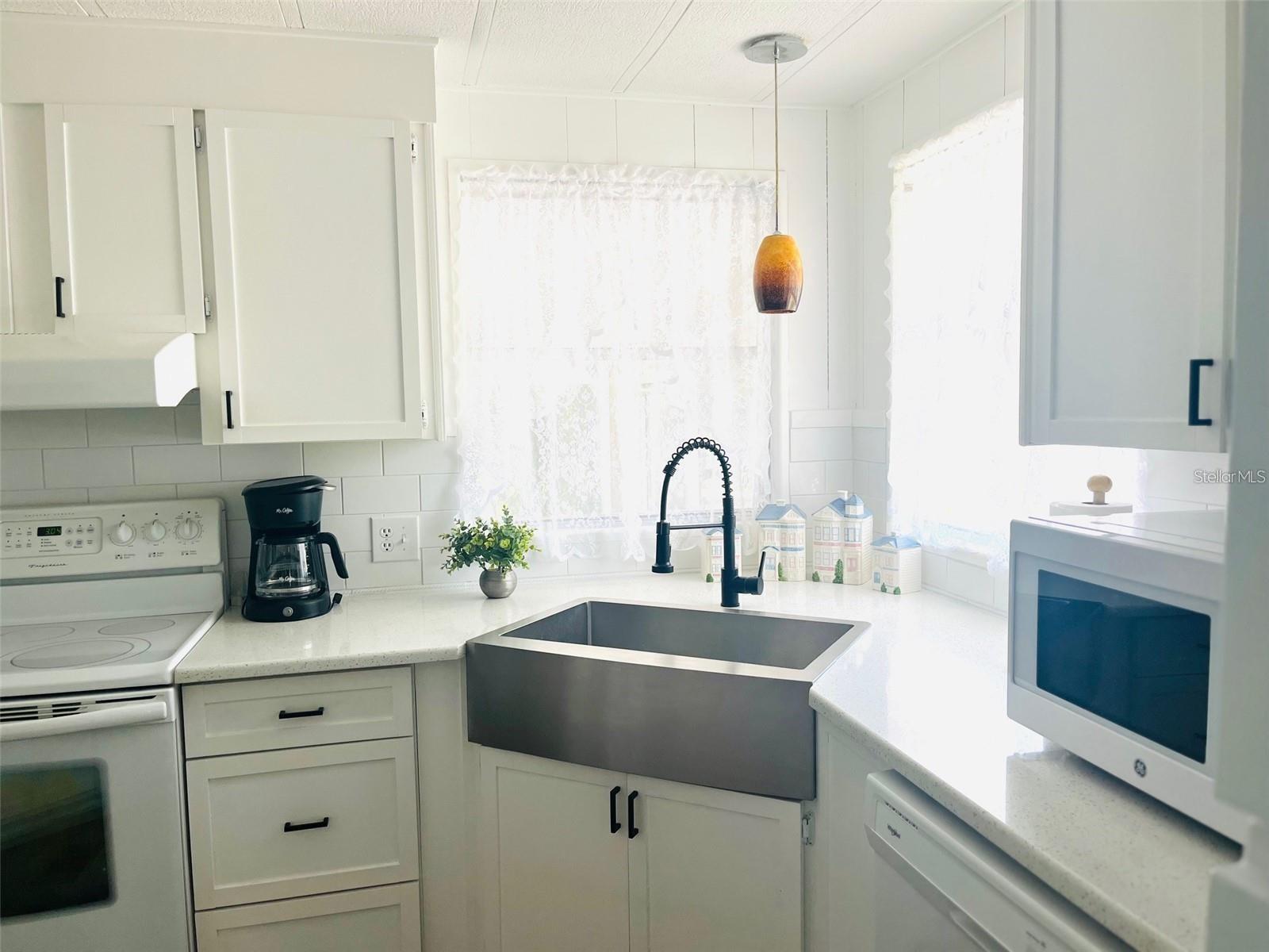 33 BOBCAT TRL, WILDWOOD, FL, 34785