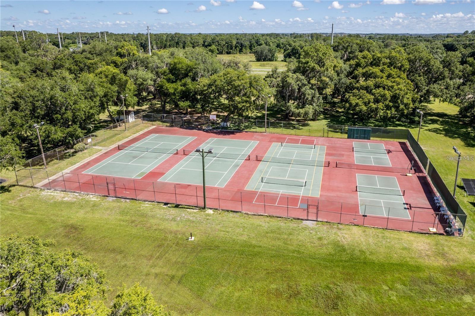 33 BOBCAT TRL, WILDWOOD, FL, 34785