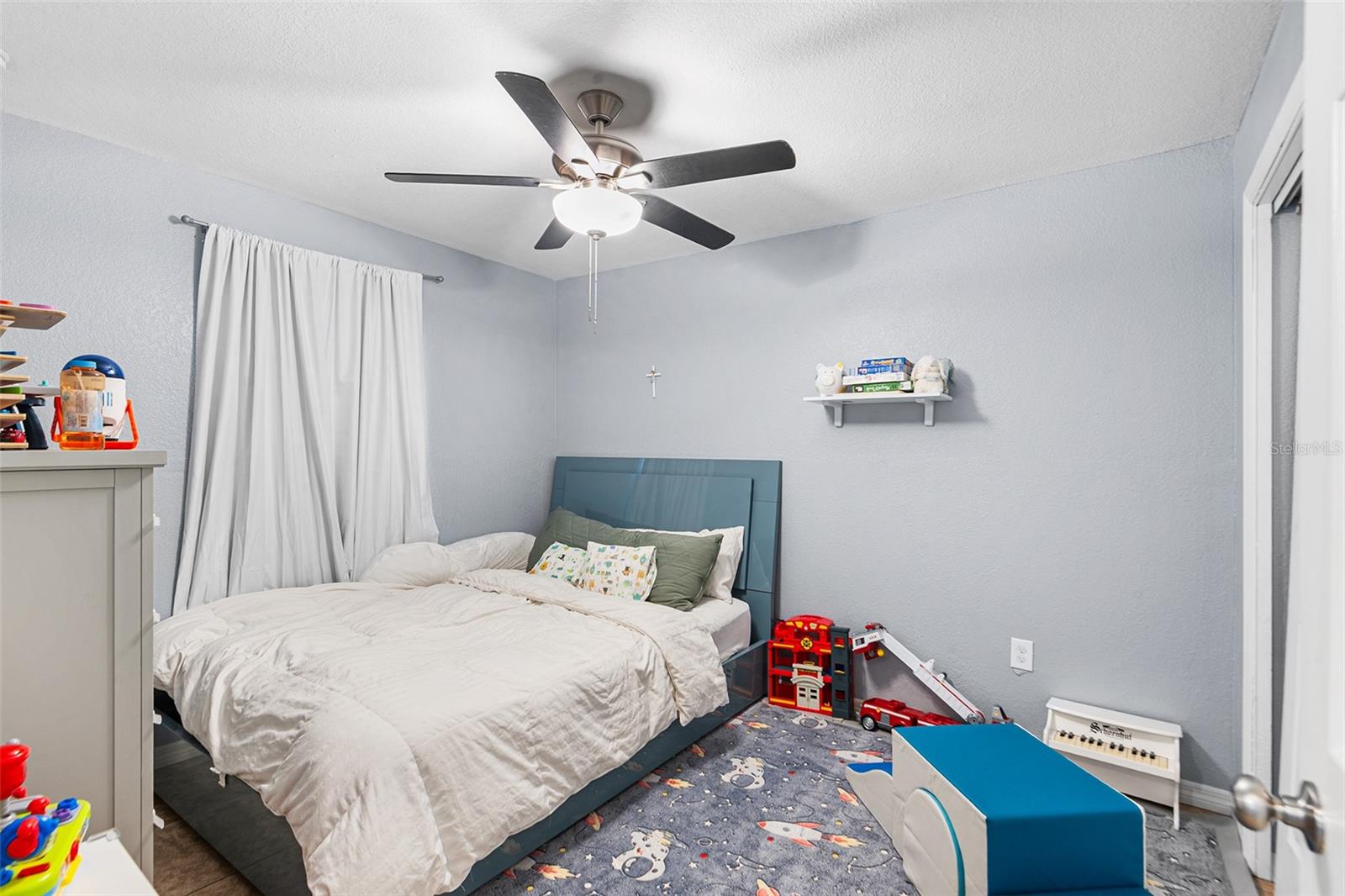 608 PINEVILLE LN, LAKELAND, FL, 33810