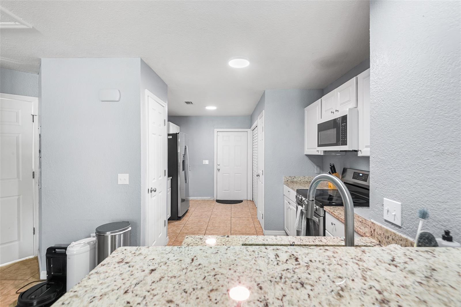 608 PINEVILLE LN, LAKELAND, FL, 33810