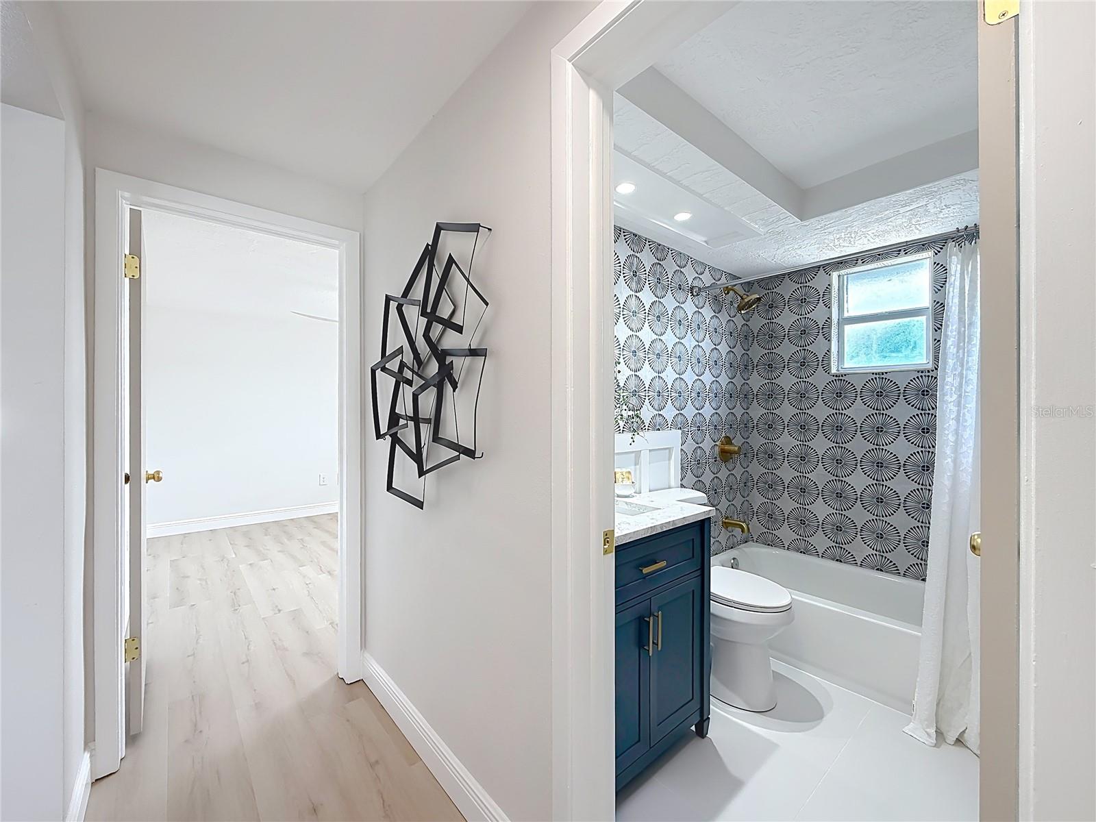 8635 GUM TREE AVE, NEW PORT RICHEY, FL, 34653