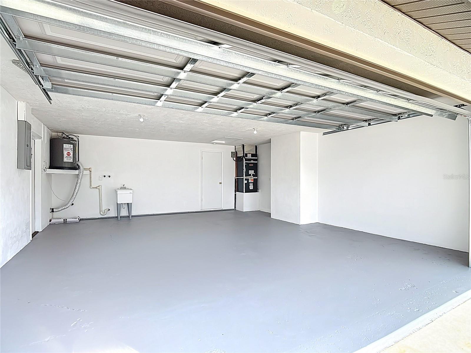 8635 GUM TREE AVE, NEW PORT RICHEY, FL, 34653