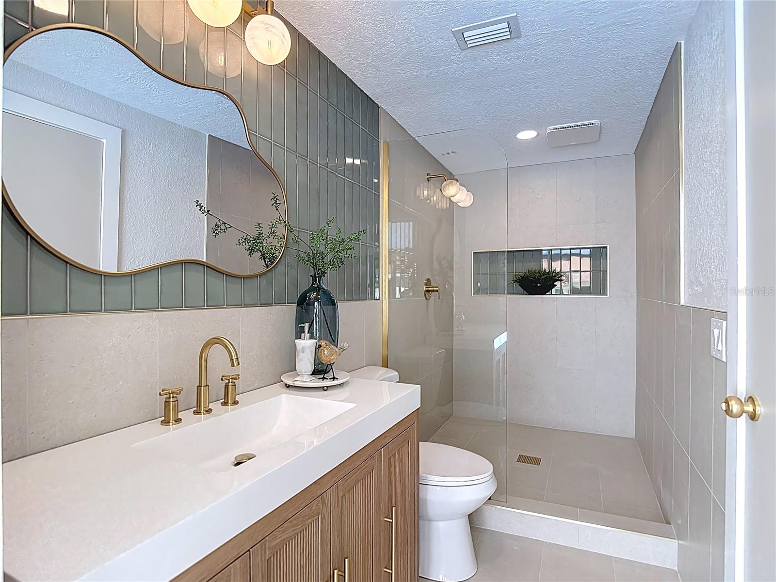 8635 GUM TREE AVE, NEW PORT RICHEY, FL, 34653