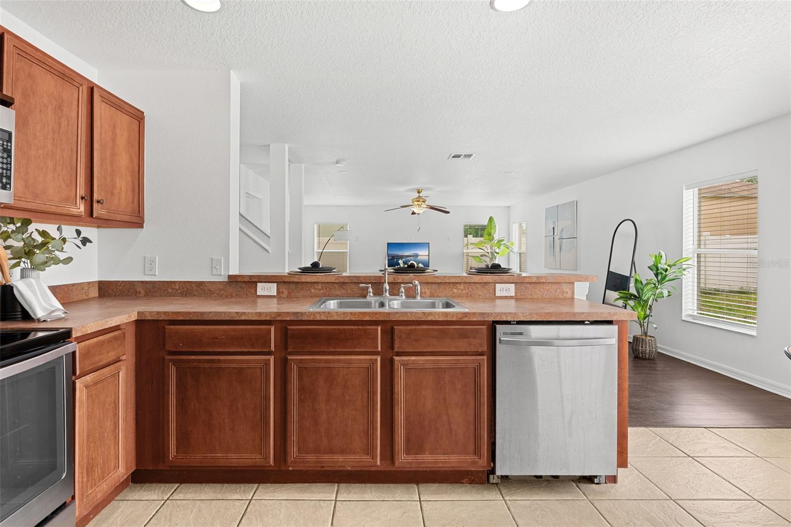 15647 GALBI DR, ORLANDO, FL, 32828