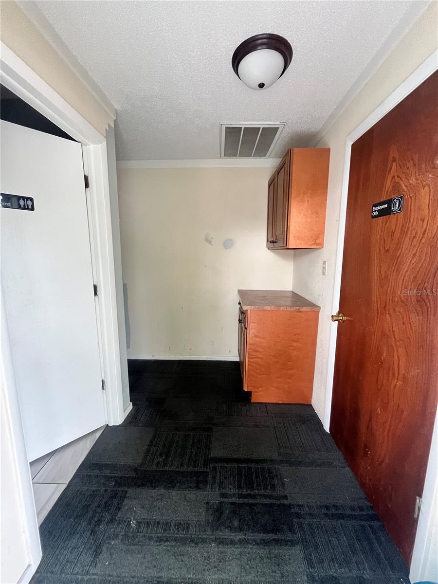 7218 CONGRESS ST., NEW PORT RICHEY, FL, 34653