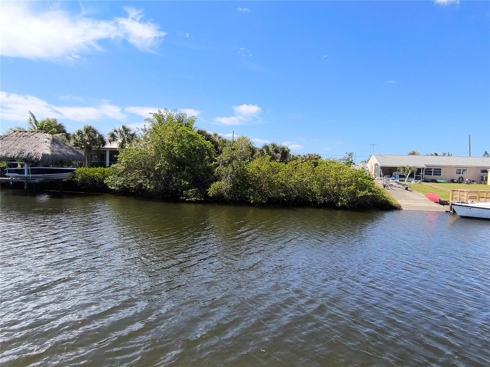 19170 NEW HAVEN CT, PORT CHARLOTTE, FL, 33948