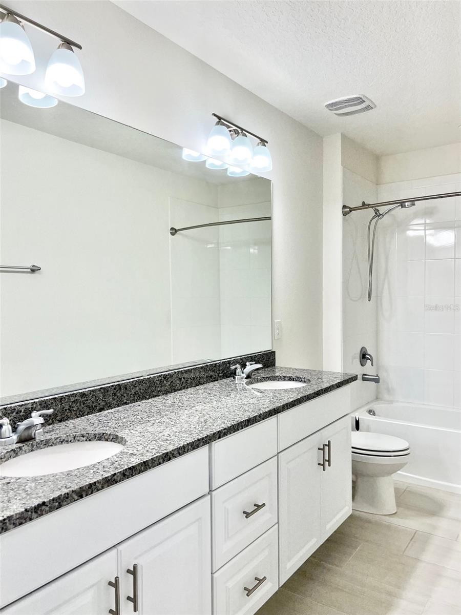 9330 MCLAREN ALY, WINTER GARDEN, FL, 34787