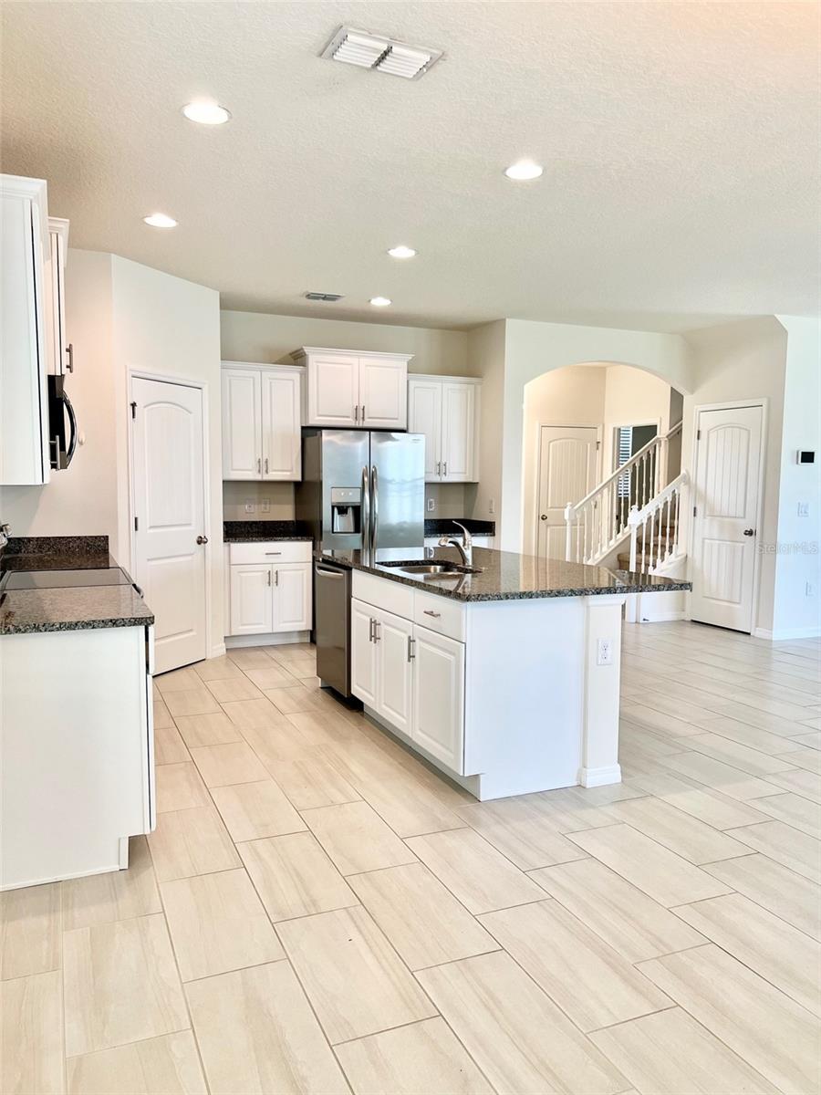 9330 MCLAREN ALY, WINTER GARDEN, FL, 34787