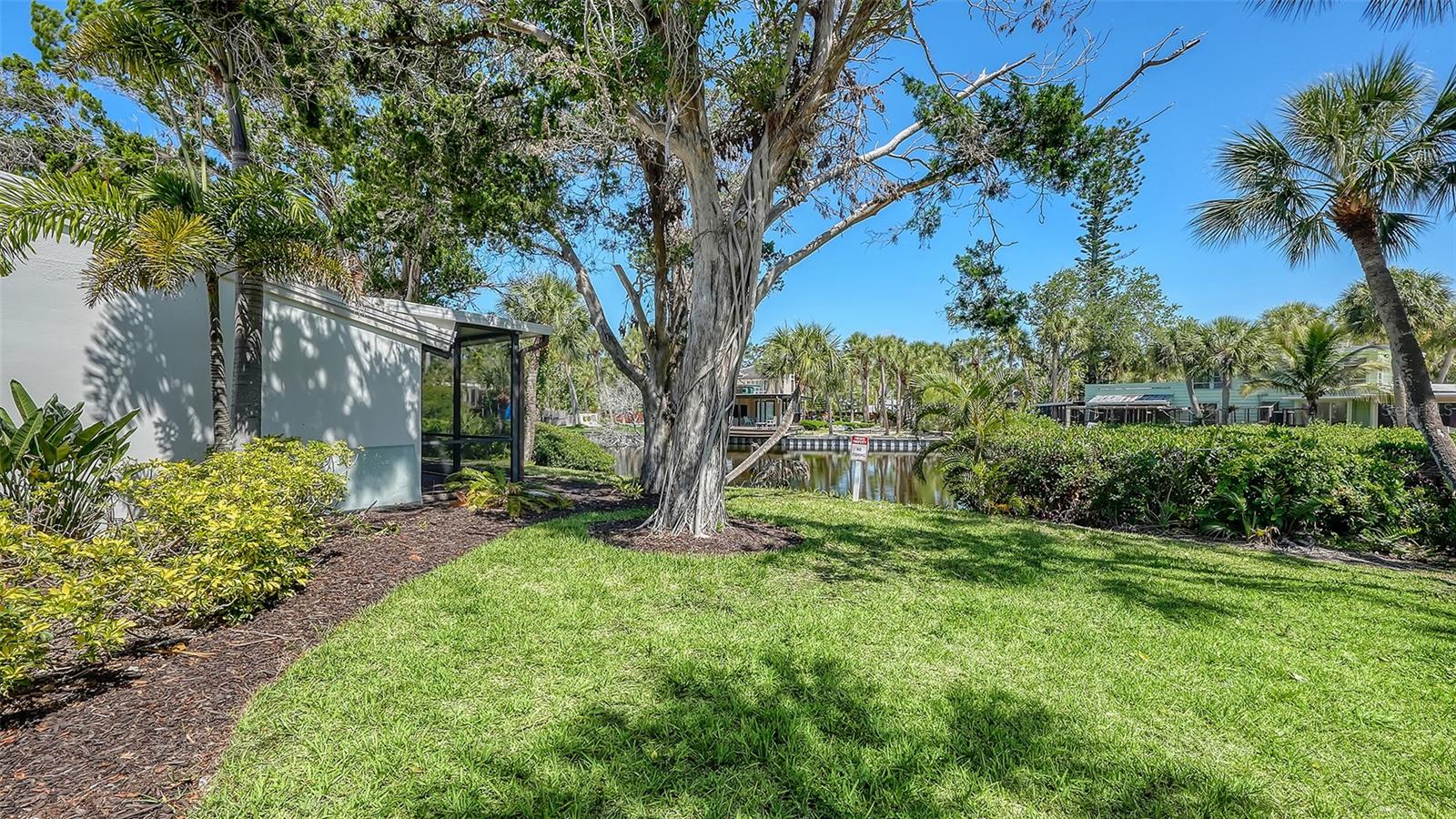 239 HOURGLASS WAY #V7, SARASOTA, FL, 34242