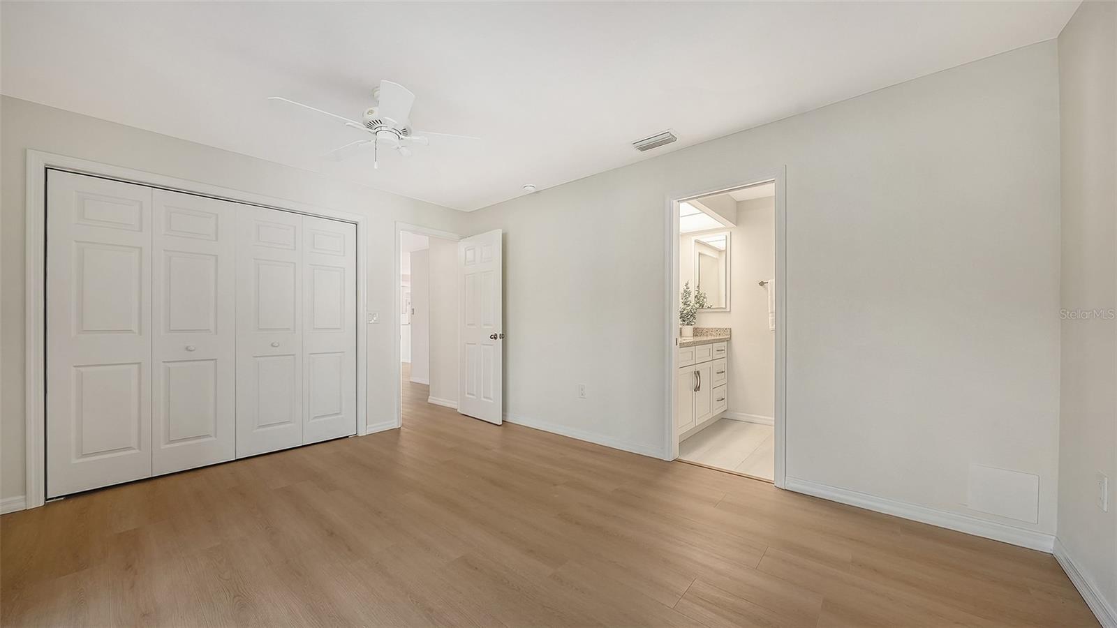 239 HOURGLASS WAY #V7, SARASOTA, FL, 34242