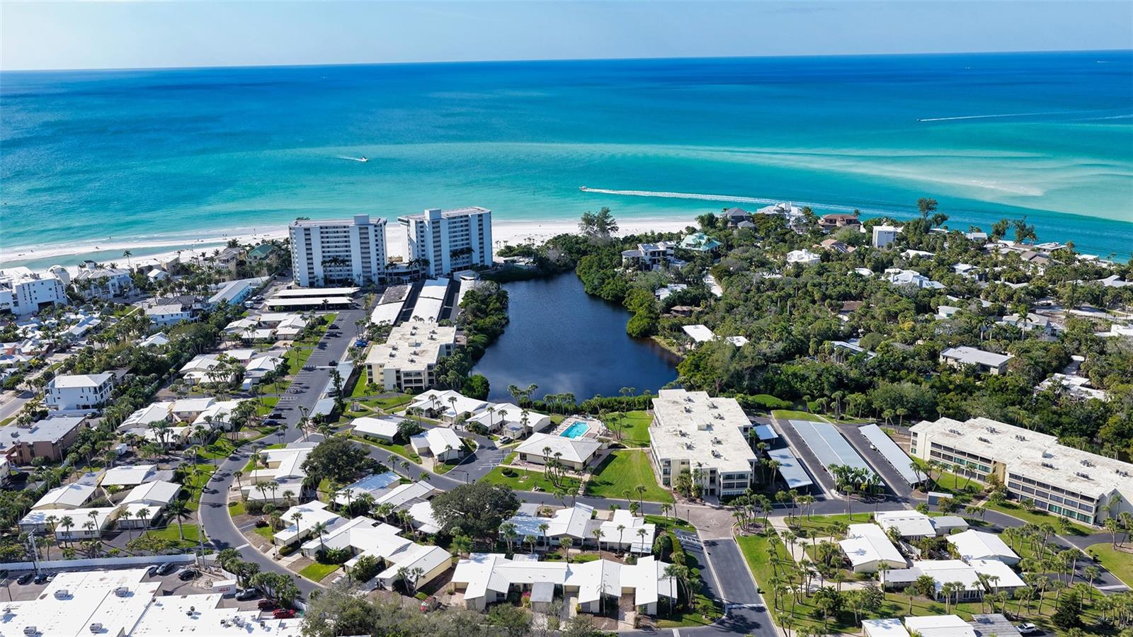 239 HOURGLASS WAY #V7, SARASOTA, FL, 34242
