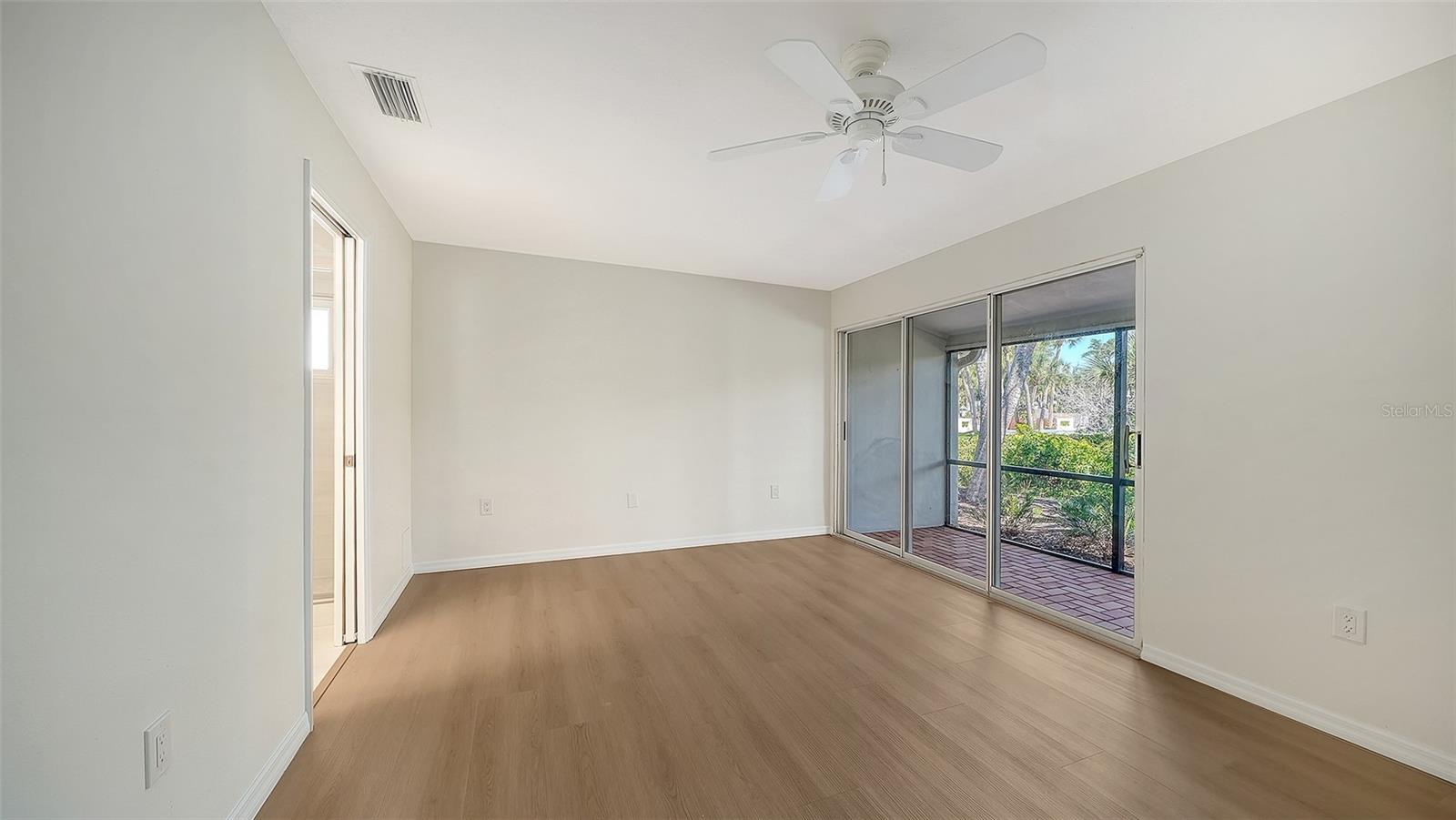 239 HOURGLASS WAY #V7, SARASOTA, FL, 34242