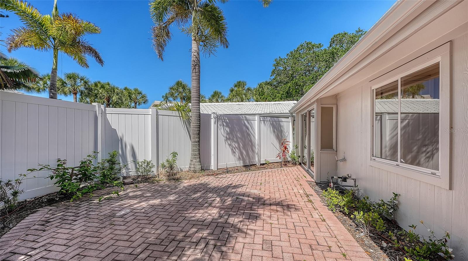 239 HOURGLASS WAY #V7, SARASOTA, FL, 34242