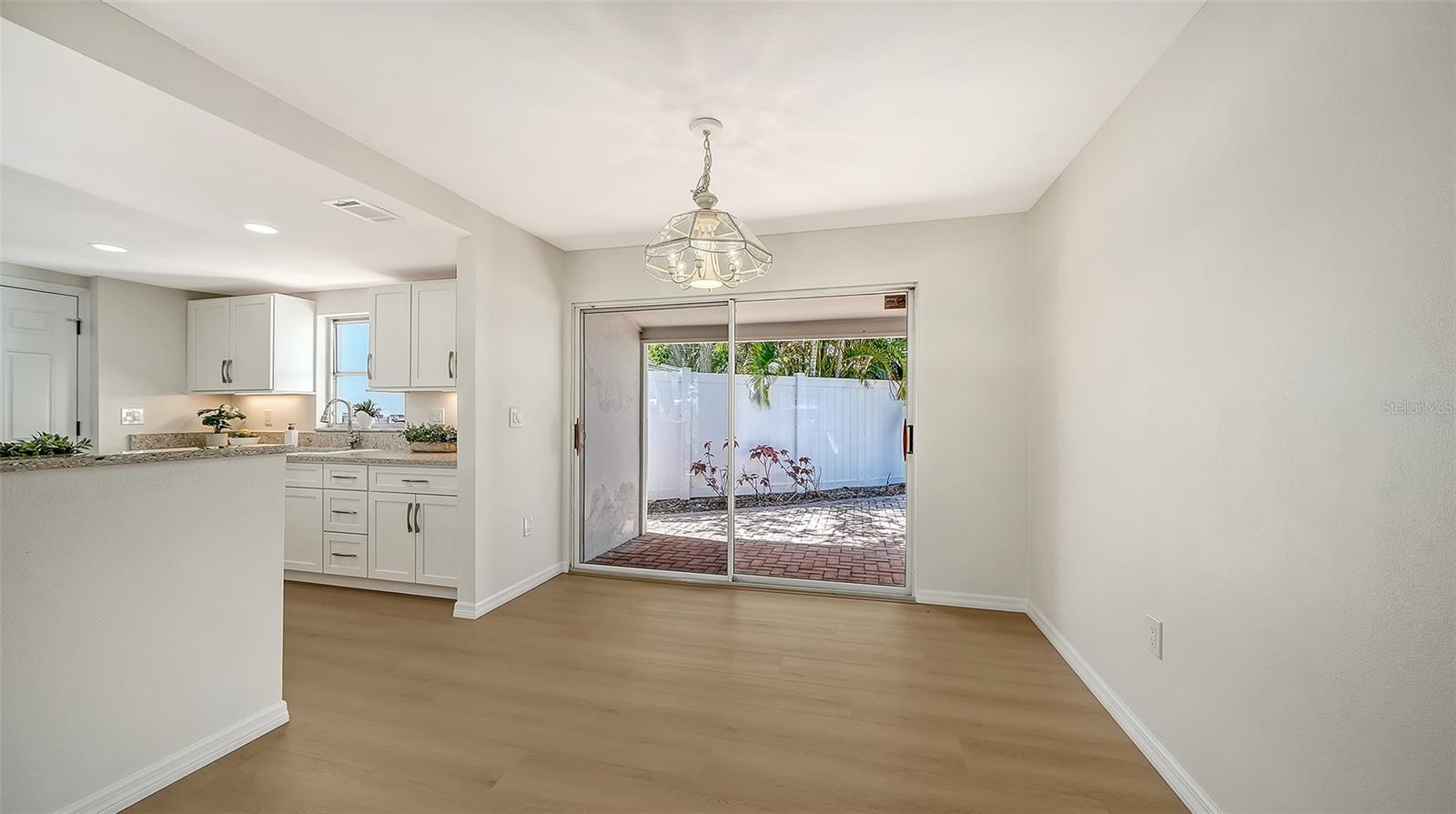 239 HOURGLASS WAY #V7, SARASOTA, FL, 34242