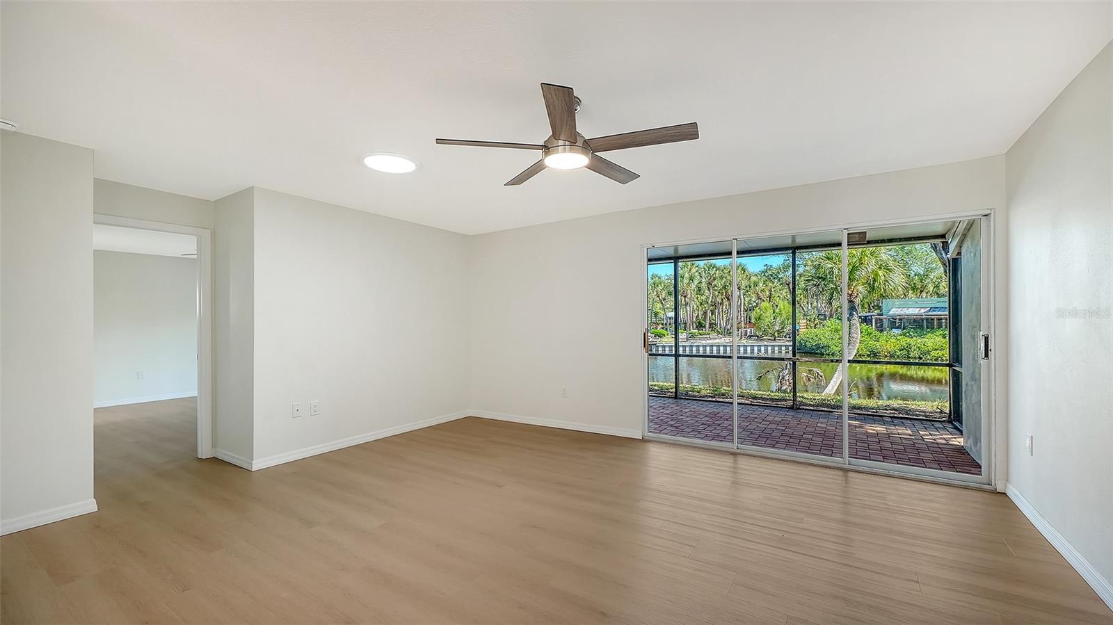 239 HOURGLASS WAY #V7, SARASOTA, FL, 34242